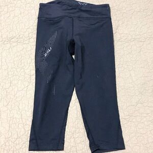 2XU Leggings size M….S14 